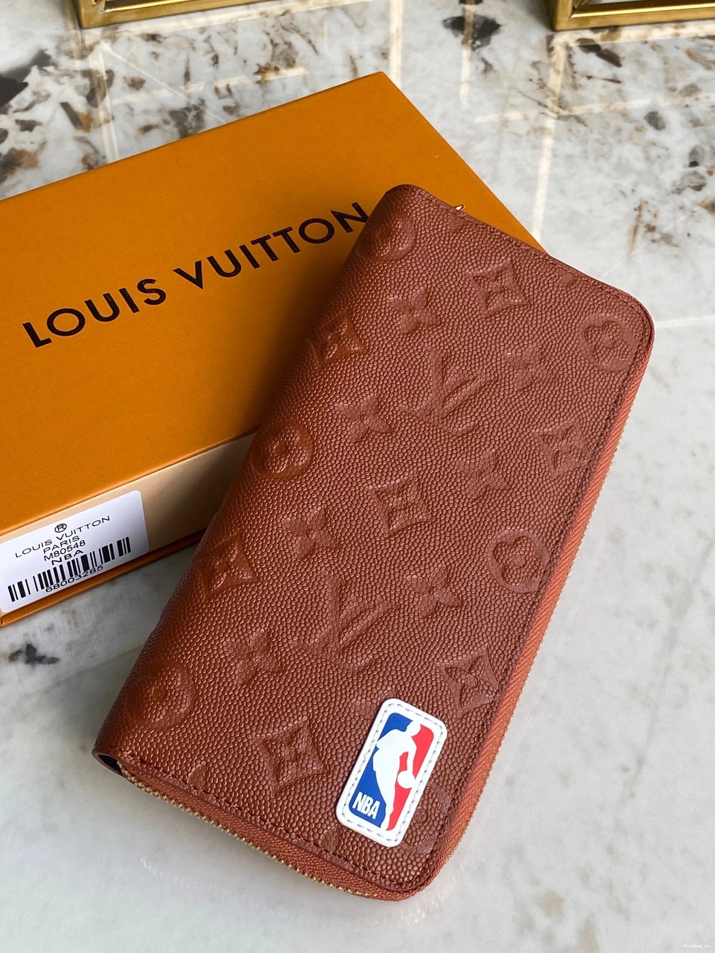 Frstbag ru VUITTON LVXNBA LOUIS WALLET ZIPPY 0724
